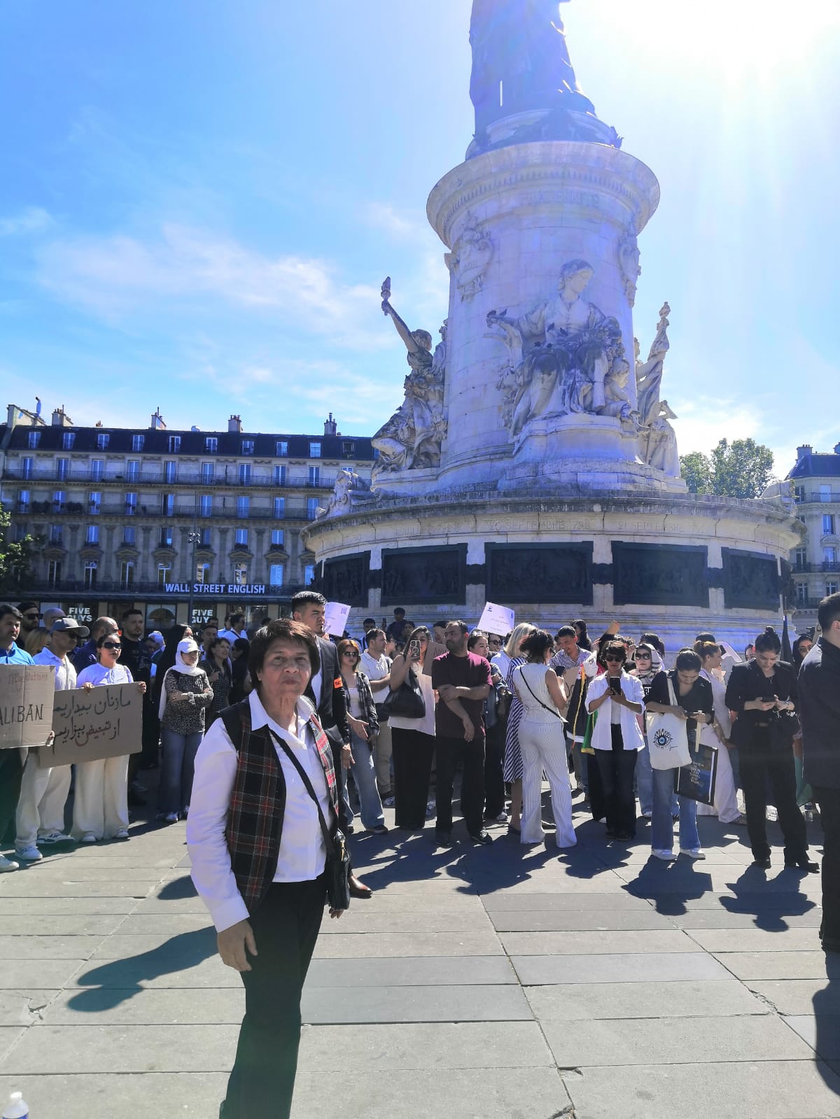 Manifestation Pour Soutenir les  femmes De Herat et de Mazar